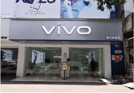 西林}做一个门店面广告招牌需要多少钱？