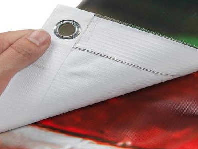 西林喷绘和刀刮布的工艺区别。