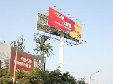 西林户外广告怎么做才能让人一眼记住？